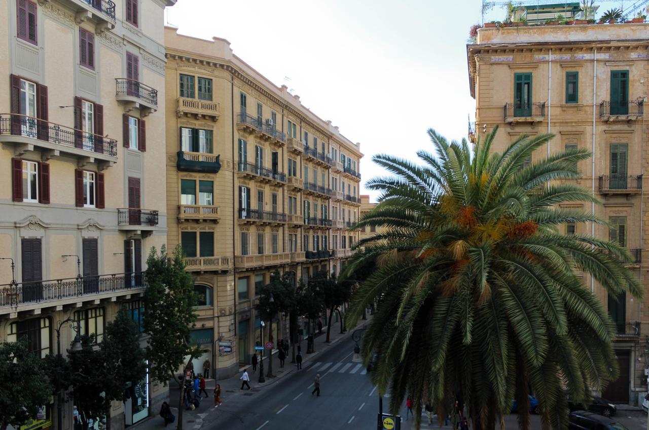 On The Way Hostel Palermo Eksteriør billede